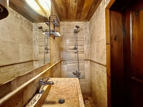 Standard Tek Büyük veya İki Ayrı Yataklı Oda, Şehir Manzaralı