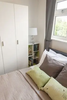 Ev, Özel Banyo (3 Bed)
