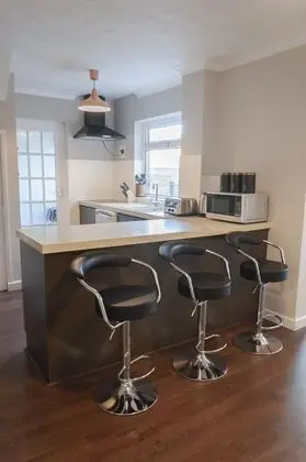 Ev, Özel Banyo (3 Bed)