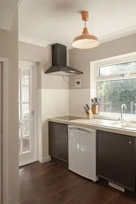 Ev, Özel Banyo (3 Bed)