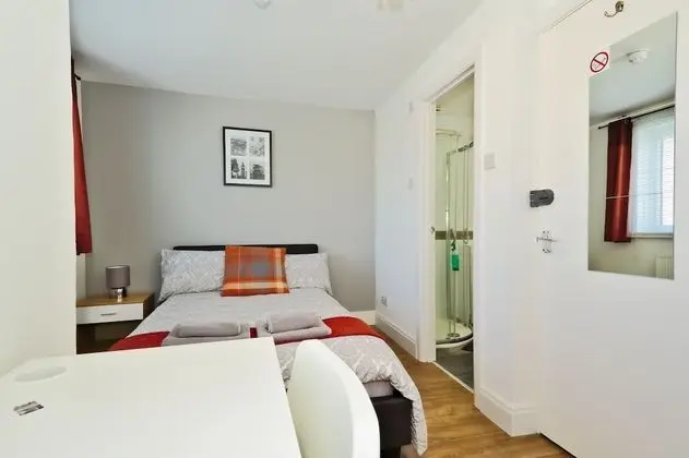 Tek Büyük Yataklı Oda, Özel Banyo