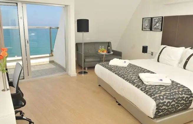 Deluxe Tek Büyük Yataklı Oda, 1 En Büyük (King) Boy Yatak, Business Dinlenme Salonu Kullanımı