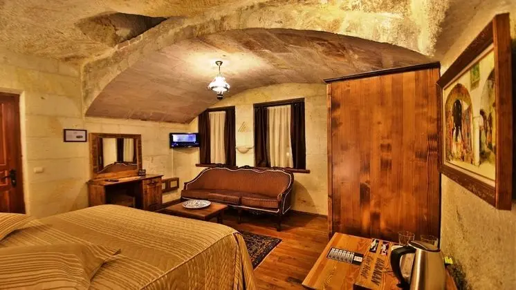 Standard Oda (Cave)