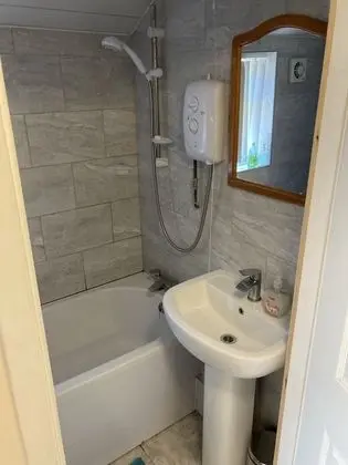 Apart Daire, Banyolu/Duşlu (1)