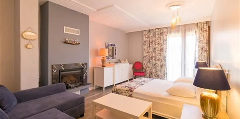 Suite, Deniz Manzaralı, Şömineli Oda - Oda Kahvaltı