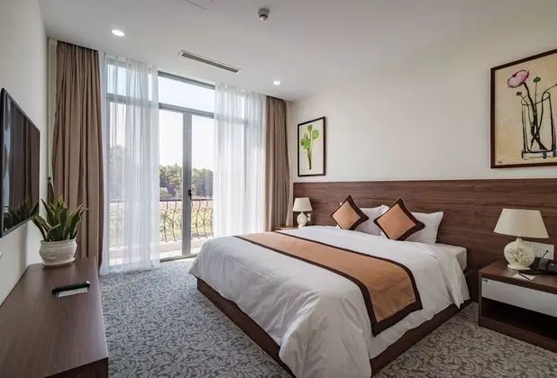 Deluxe Tek Büyük Yataklı Oda