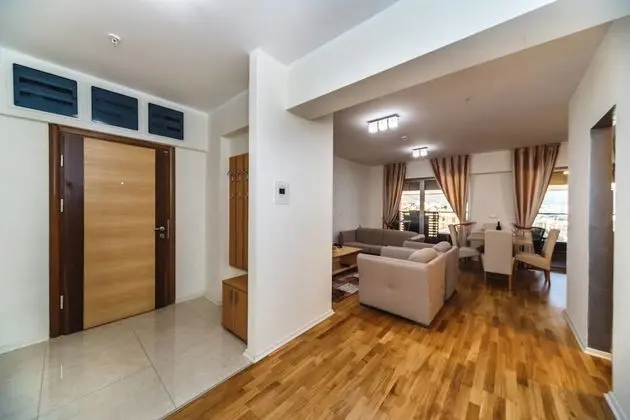 Classic Apart Daire, Deniz Manzaralı