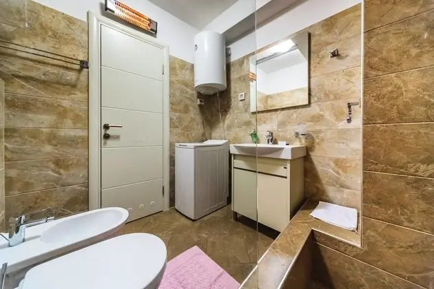 Classic Apart Daire, Deniz Manzaralı