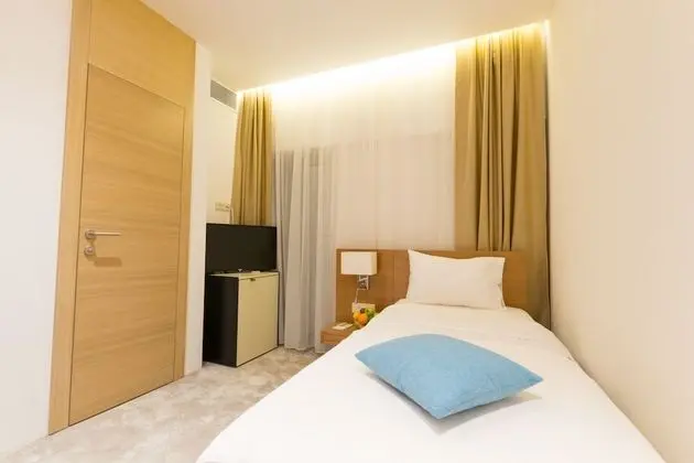 Economy Tek Kişilik Oda, Avlu Manzaralı