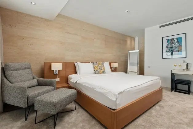 Standard Oda, 1 Büyük (Queen) Boy Yatak, Avlu Manzaralı