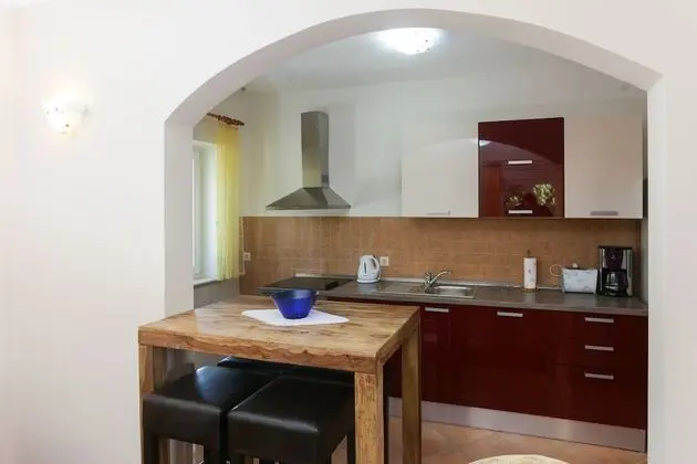 Apart Daire (One-Bedroom Apartment with Patio)