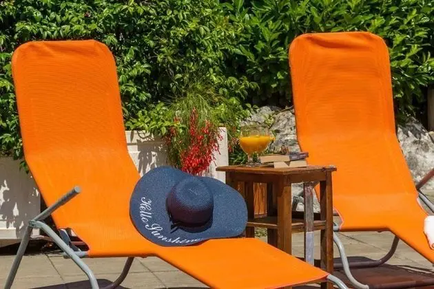 Apart Daire (One-Bedroom Apartment with Patio)