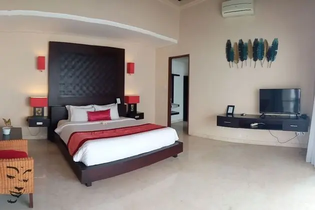Private Villa with Pool