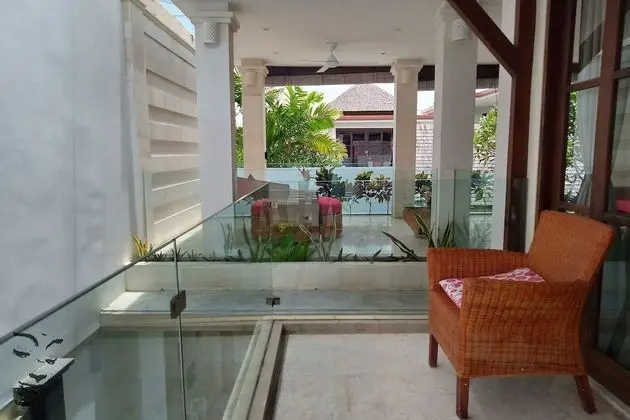 Private Villa with Pool
