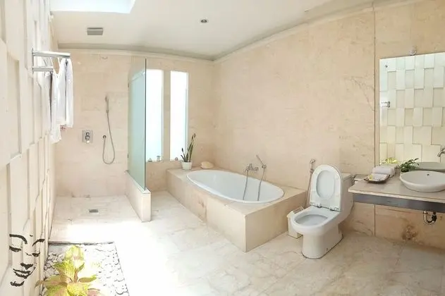 Private Villa with Pool