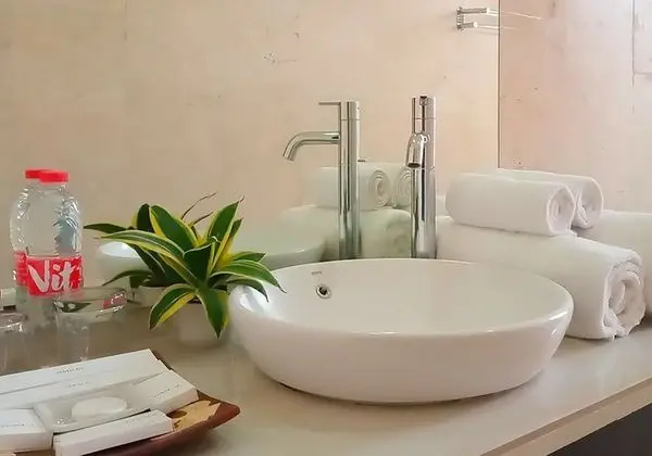 Private Villa with Pool and Garden