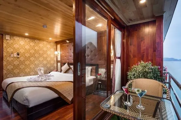 Deluxe Tek Büyük veya İki Ayrı Yataklı Oda, Balkon