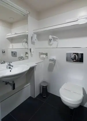 Classic Tek Büyük Yataklı Oda (with Extra bed)