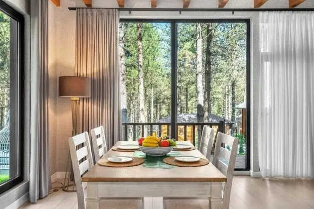 Superior Bungalow 2+1, Doğa Manzaralı, Jakuzili ve Teraslı