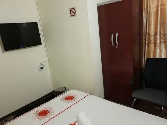 PROMO DOUBLE ROOM (NONE EN-SUITE)