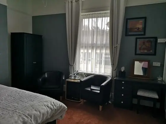Tek Büyük Yataklı Oda, 1 En Büyük (King) Boy Yatak