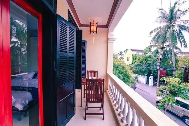 Deluxe Oda, Balkon
