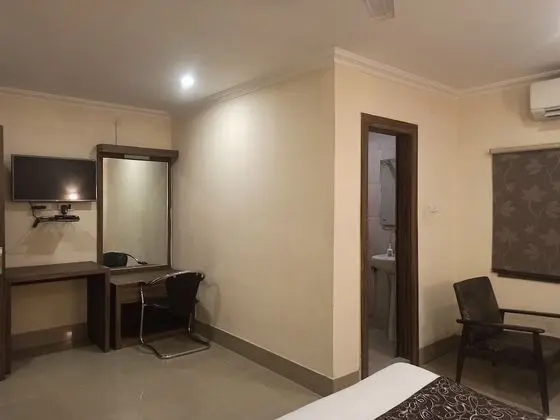 Executive Tek Büyük Yataklı Oda