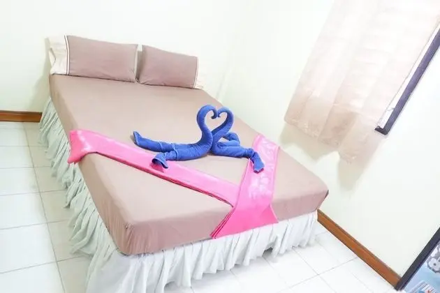 Standard Fan Room