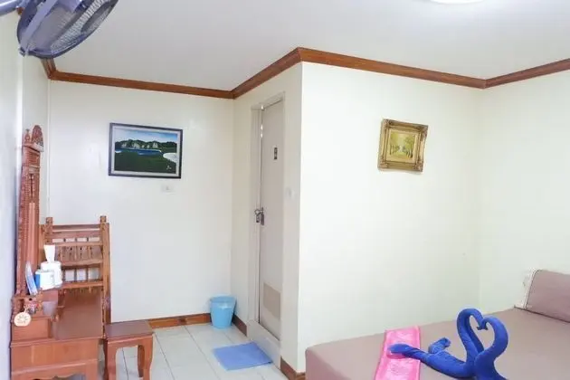 Standard Fan Room