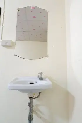 Standard Fan Room