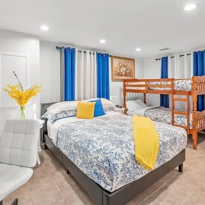 Family Dört Kişilik Oda