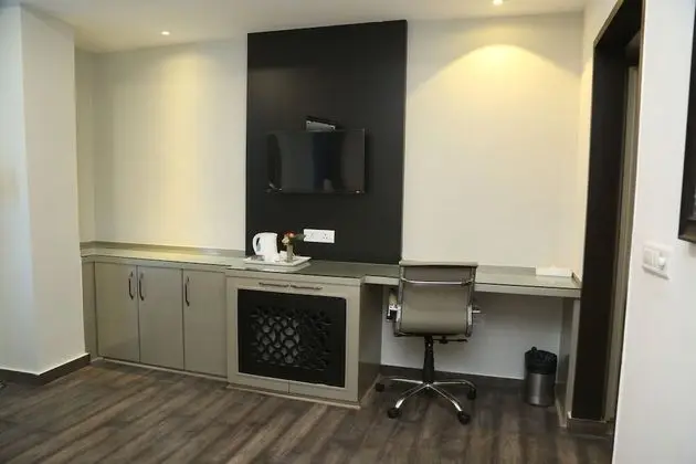 Deluxe Tek Büyük Yataklı Oda, Şehir Manzaralı