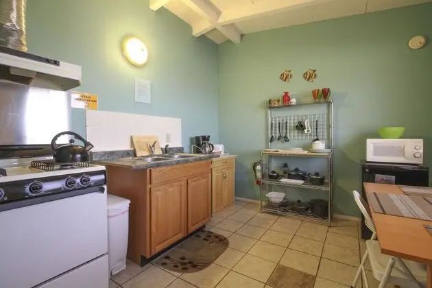 Deluxe king with full kitchen