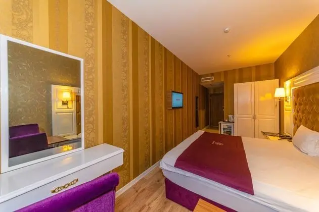 Standart Oda, Şehir Manzaralı