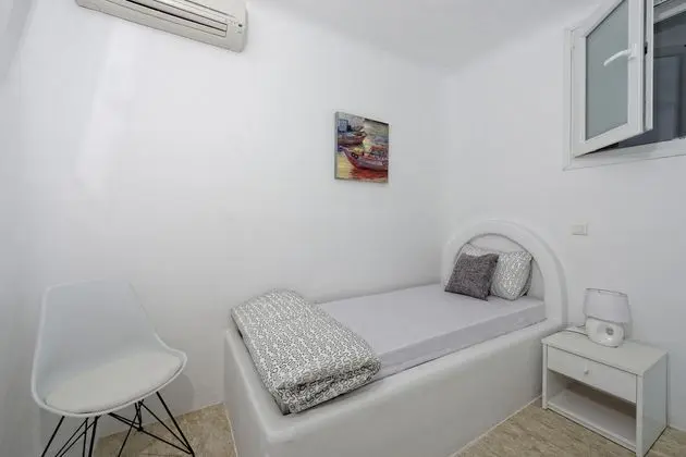 Villa, 5 Yatak Odası, Kişiye Özel Havuzlu