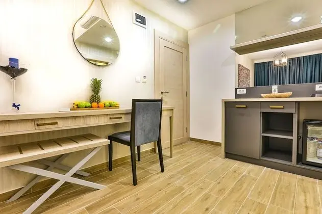 Deluxe Süit, 1 Yatak Odası, Bahçe Manzaralı