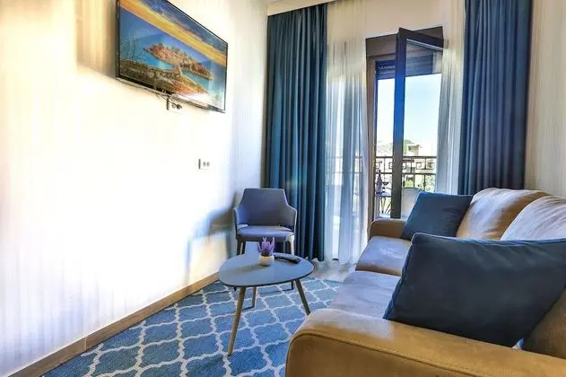 Deluxe Süit, 1 Yatak Odası, Bahçe Manzaralı