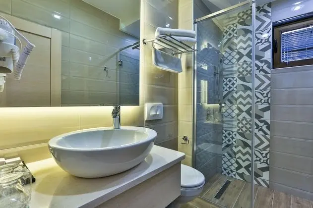 Deluxe Süit, 1 Yatak Odası, Bahçe Manzaralı