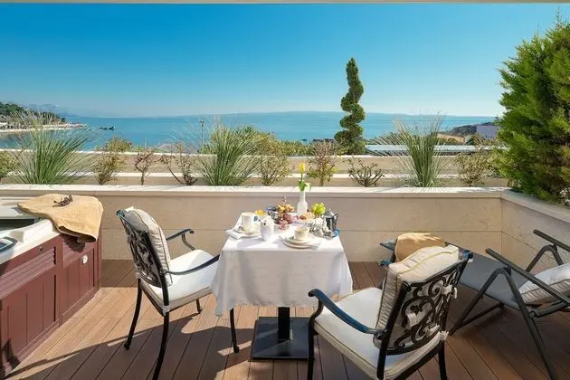 Deluxe Double Room, Balcony, Sea front