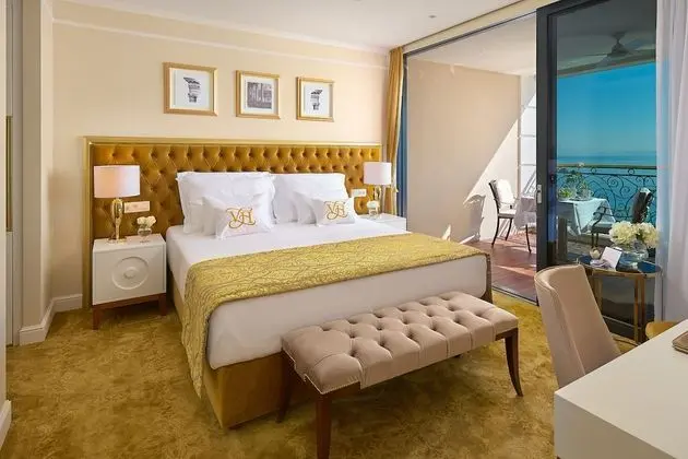 Premium Double or Twin Room, 1 Double Bed, Balcony, Sea front