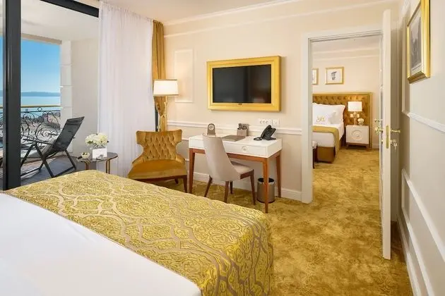 Premium Double or Twin Room, 1 Double Bed, Balcony, Sea front