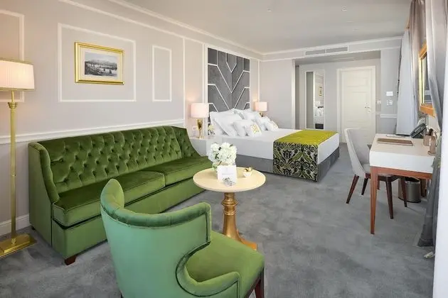 Superior Room, 1 King Bed with Sofa bed, Balcony, Sea front