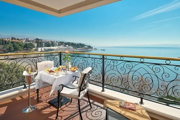 Superior Room, 1 King Bed with Sofa bed, Balcony, Sea front