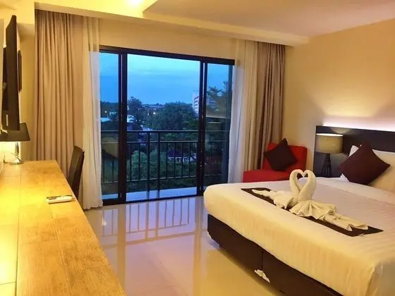 Deluxe Double Room with Bathtub