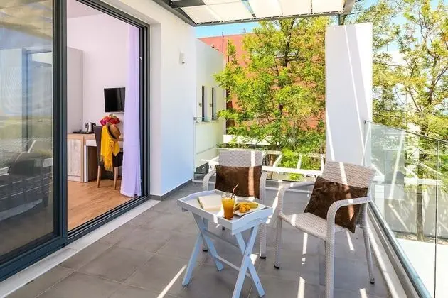 Deluxe Villa