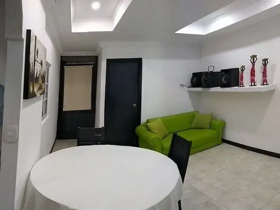 Basic Apart Daire, 2 Yatak Odası, Mutfak