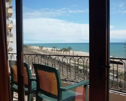 Tek Büyük Yataklı Oda, Deniz Manzaralı (frontal)