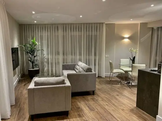 Superior Apart Daire