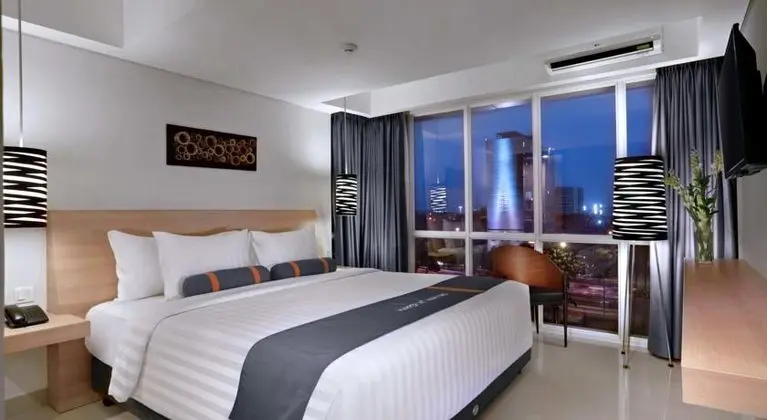 1 Çift Kişilik Veya 2 Tek Kişilik Yatak Deluxe