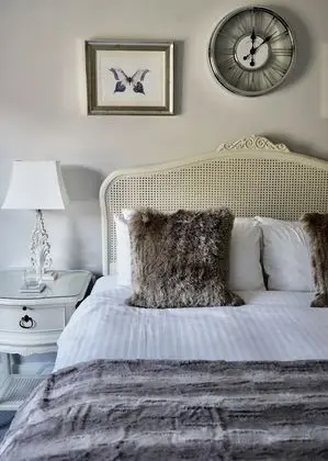 Deluxe Tek Büyük Yataklı Oda, Banyolu/Duşlu